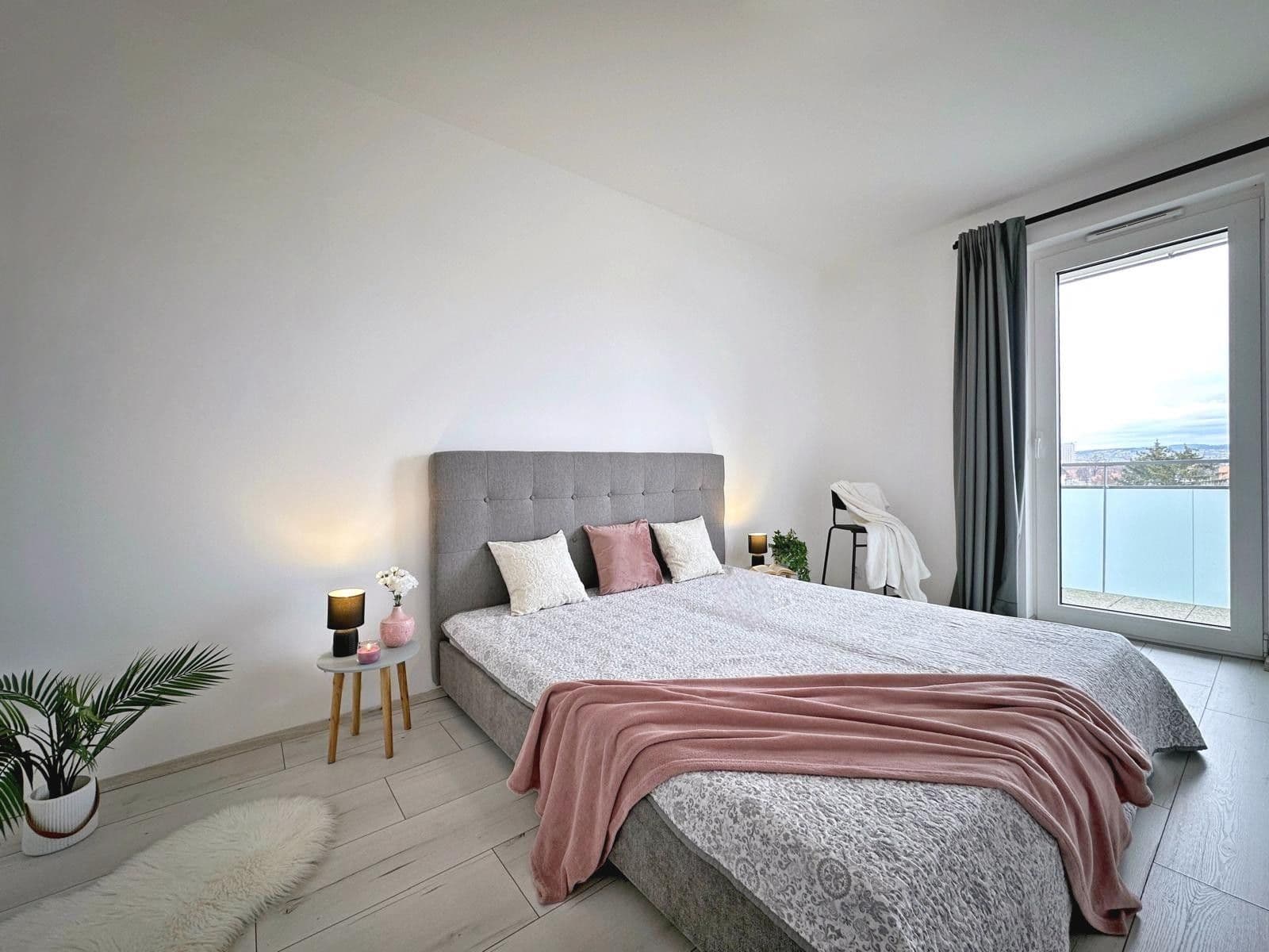 Predaj bytu 3-izbový 67 m², Na Zlaté stoce, České Budějovice, Jihočeský kraj Predaj bytu 3-izbový 67 m², Na Zlaté stoce, České Budějovice, Jihočeský kraj