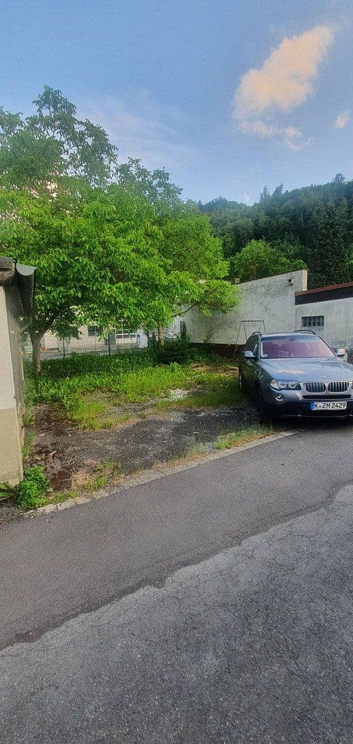 Predaj domu 315 m², pozemok 652 m², Ütterlingser Str. 23, Werdohl, Severné Porýnie - Westfálsko Predaj domu 315 m², pozemok 652 m², Ütterlingser Str. 23, Werdohl, Severné Porýnie - Westfálsko
