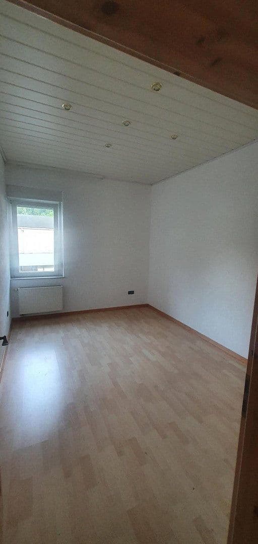 Predaj domu 315 m², pozemok 652 m², Ütterlingser Str. 23, Werdohl, Severné Porýnie - Westfálsko Predaj domu 315 m², pozemok 652 m², Ütterlingser Str. 23, Werdohl, Severné Porýnie - Westfálsko