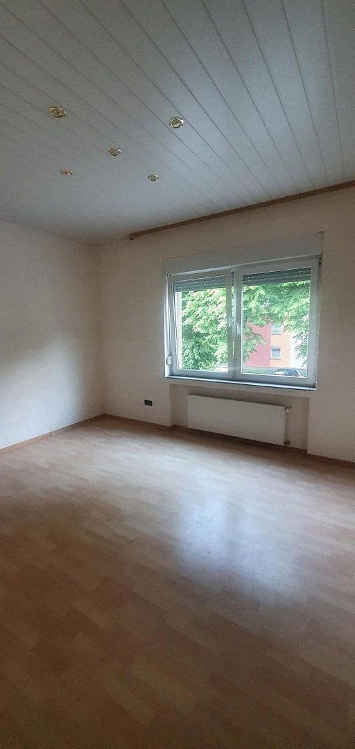Predaj domu 315 m², pozemok 652 m², Ütterlingser Str. 23, Werdohl, Severné Porýnie - Westfálsko Predaj domu 315 m², pozemok 652 m², Ütterlingser Str. 23, Werdohl, Severné Porýnie - Westfálsko
