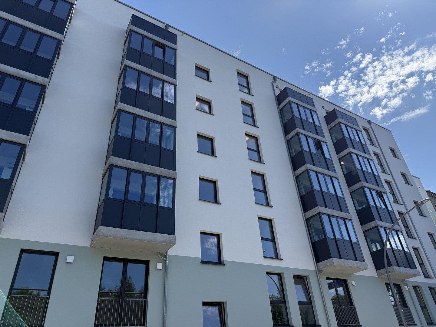 Prenájom bytu 1-izbový 28 m², Berlin, Berlín Prenájom bytu 1-izbový 28 m², Berlin, Berlín