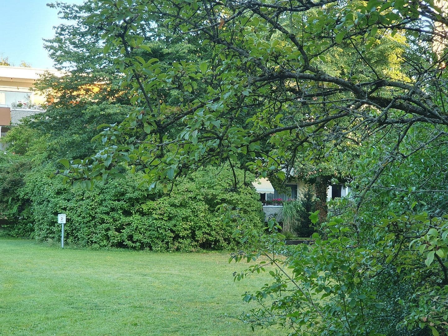 Prenájom bytu 4-izbový 96 m², Eichendorffstr. 63, Nürnberg, Bavorsko Prenájom bytu 4-izbový 96 m², Eichendorffstr. 63, Nürnberg, Bavorsko
