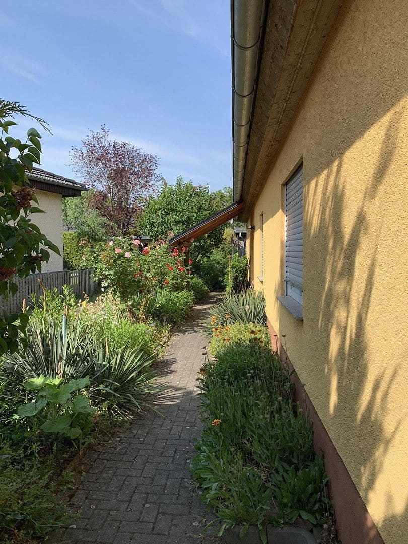 Predaj domu 87 m², pozemok 582 m², Magdeburg, Sasko-Anhaltsko Predaj domu 87 m², pozemok 582 m², Magdeburg, Sasko-Anhaltsko