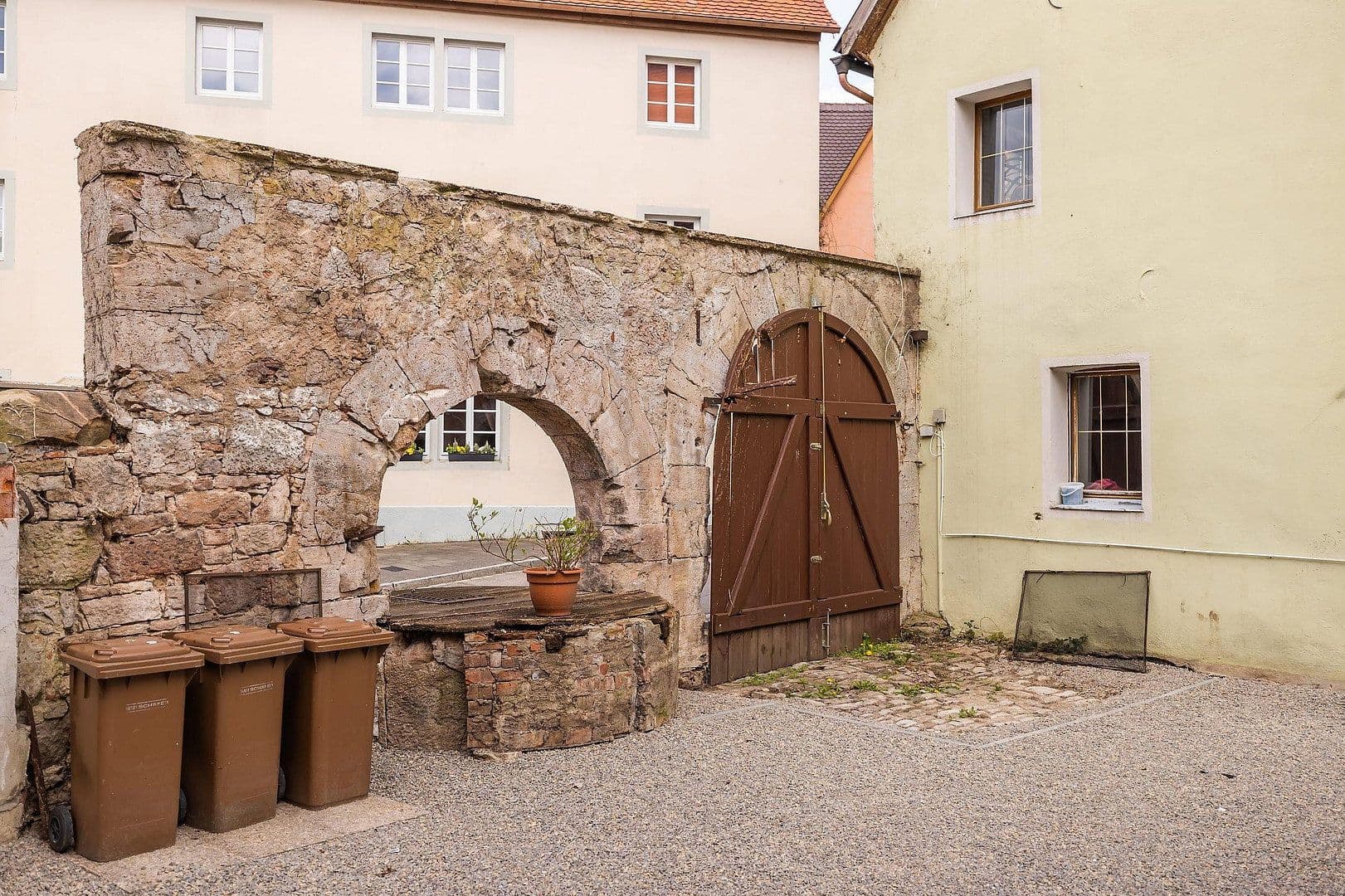 Predaj domu 540 m², pozemok 430 m², Judengasse 32, Rothenburg ob der Tauber, Bavorsko Predaj domu 540 m², pozemok 430 m², Judengasse 32, Rothenburg ob der Tauber, Bavorsko