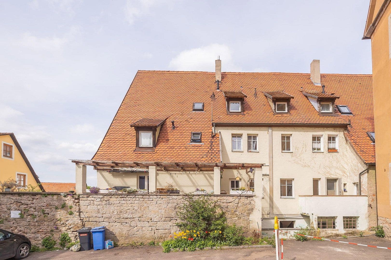 Predaj domu 540 m², pozemok 430 m², Judengasse 32, Rothenburg ob der Tauber, Bavorsko Predaj domu 540 m², pozemok 430 m², Judengasse 32, Rothenburg ob der Tauber, Bavorsko