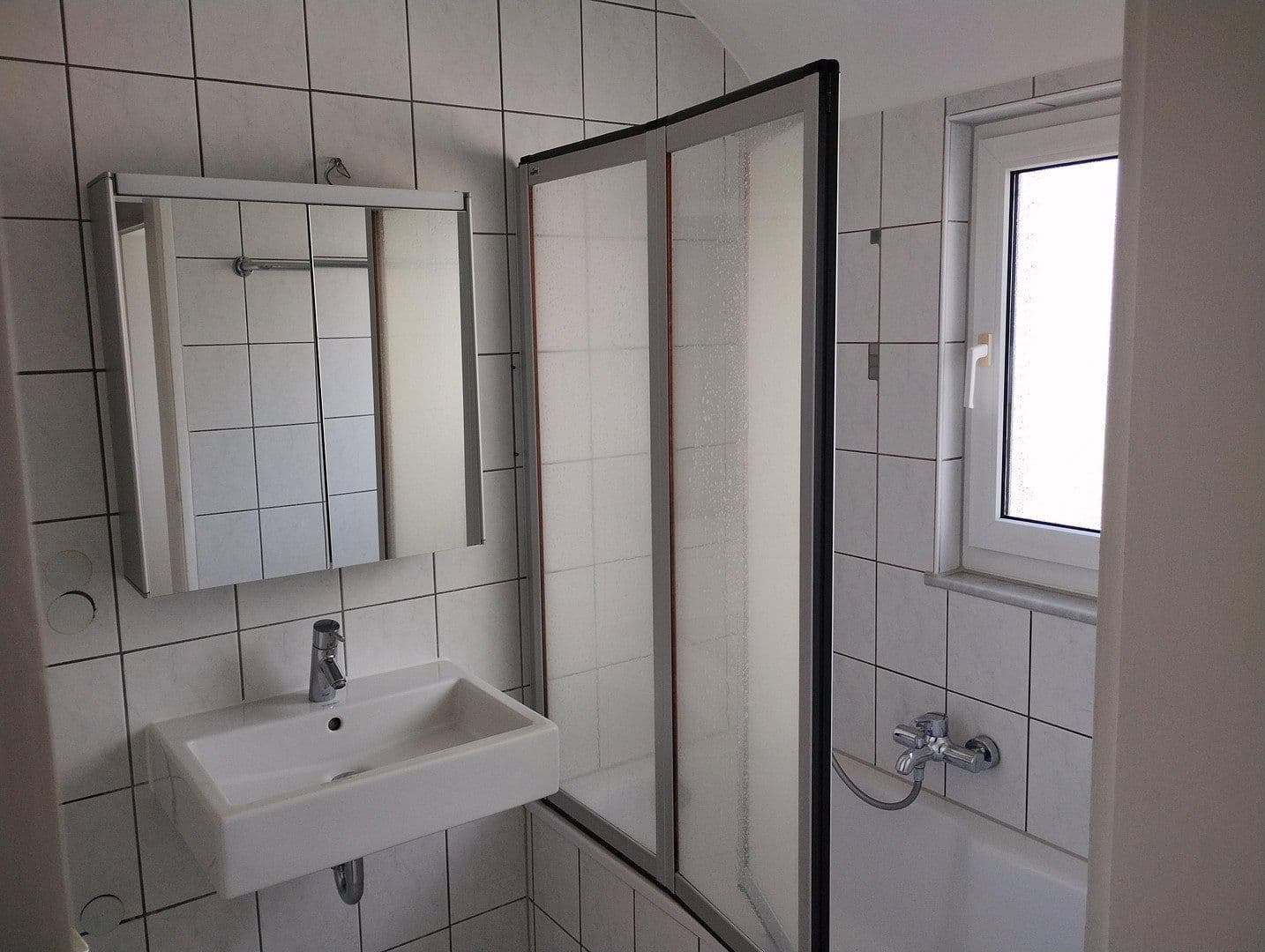 Prenájom bytu 3-izbový 83 m², Tübingen, Bádensko-Wurttembersko Prenájom bytu 3-izbový 83 m², Tübingen, Bádensko-Wurttembersko