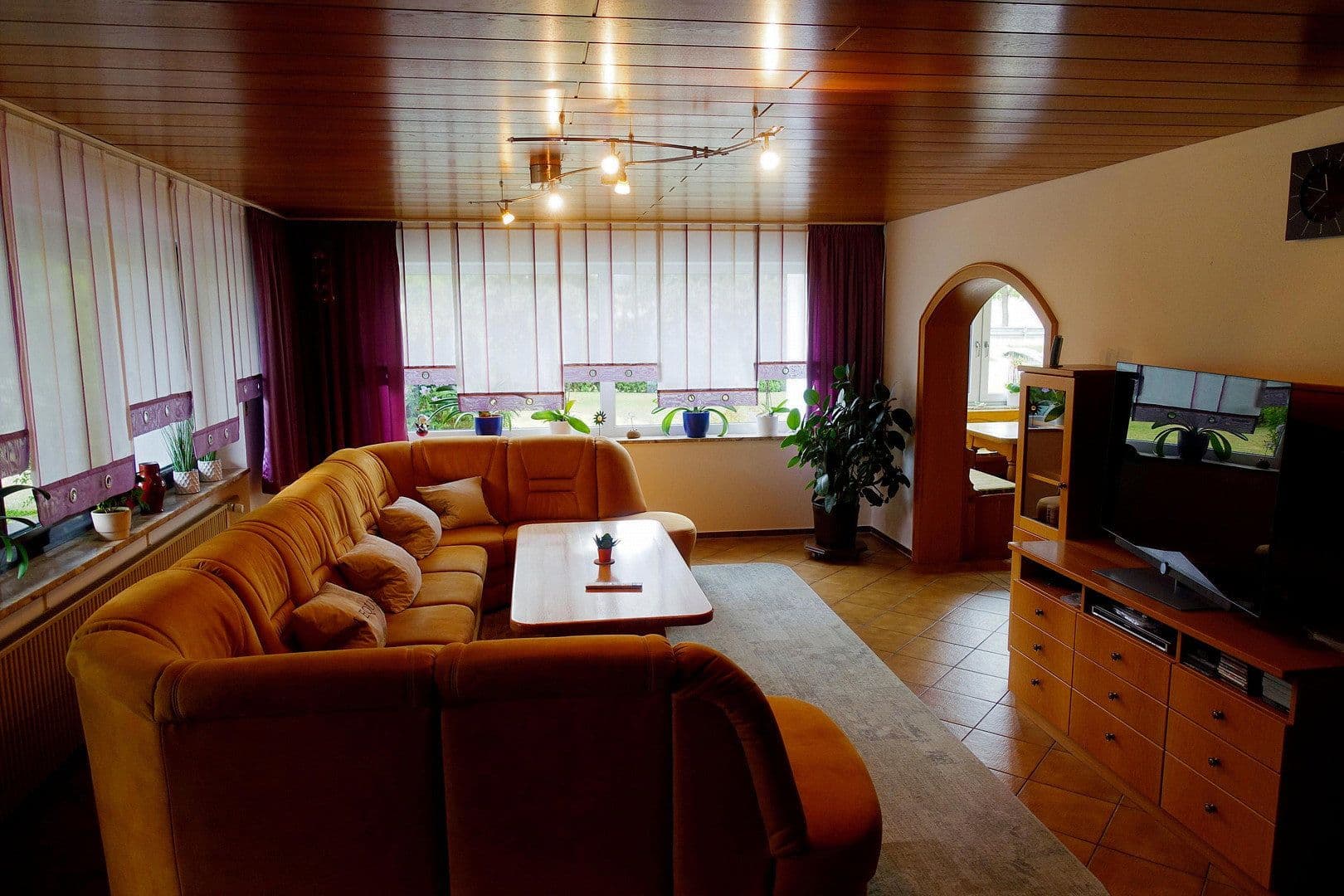Predaj domu 167 m², pozemok 2.495 m², Laberweinting, Bavorsko Predaj domu 167 m², pozemok 2.495 m², Laberweinting, Bavorsko