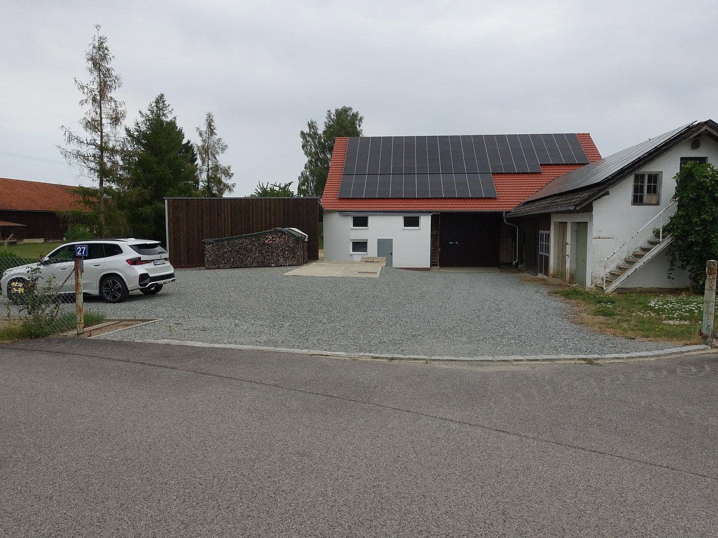 Predaj domu 167 m², pozemok 2.495 m², Laberweinting, Bavorsko Predaj domu 167 m², pozemok 2.495 m², Laberweinting, Bavorsko