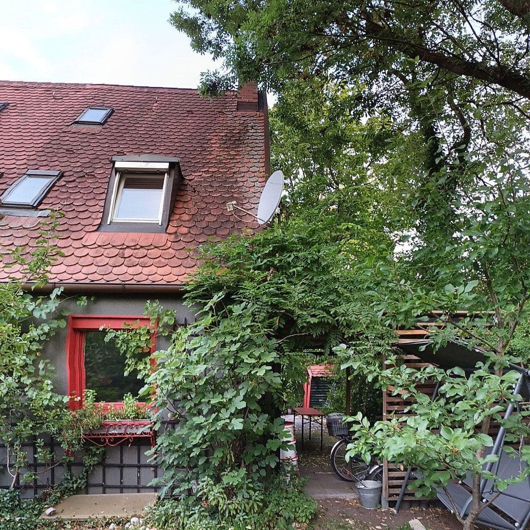 Predaj domu 50 m², pozemok 248 m², München, Bavorsko Predaj domu 50 m², pozemok 248 m², München, Bavorsko