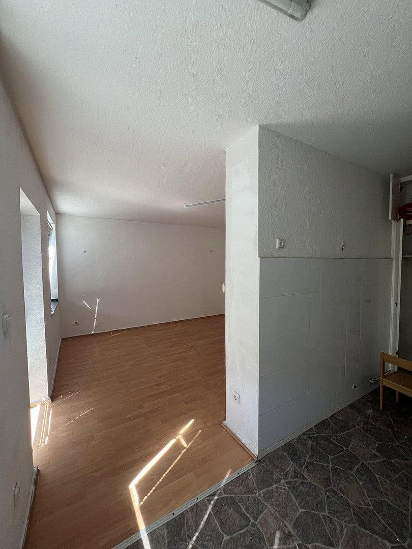 Prenájom bytu 3-izbový 68 m², Rudolfstraße 24, Aachen, Severné Porýnie - Westfálsko Prenájom bytu 3-izbový 68 m², Rudolfstraße 24, Aachen, Severné Porýnie - Westfálsko