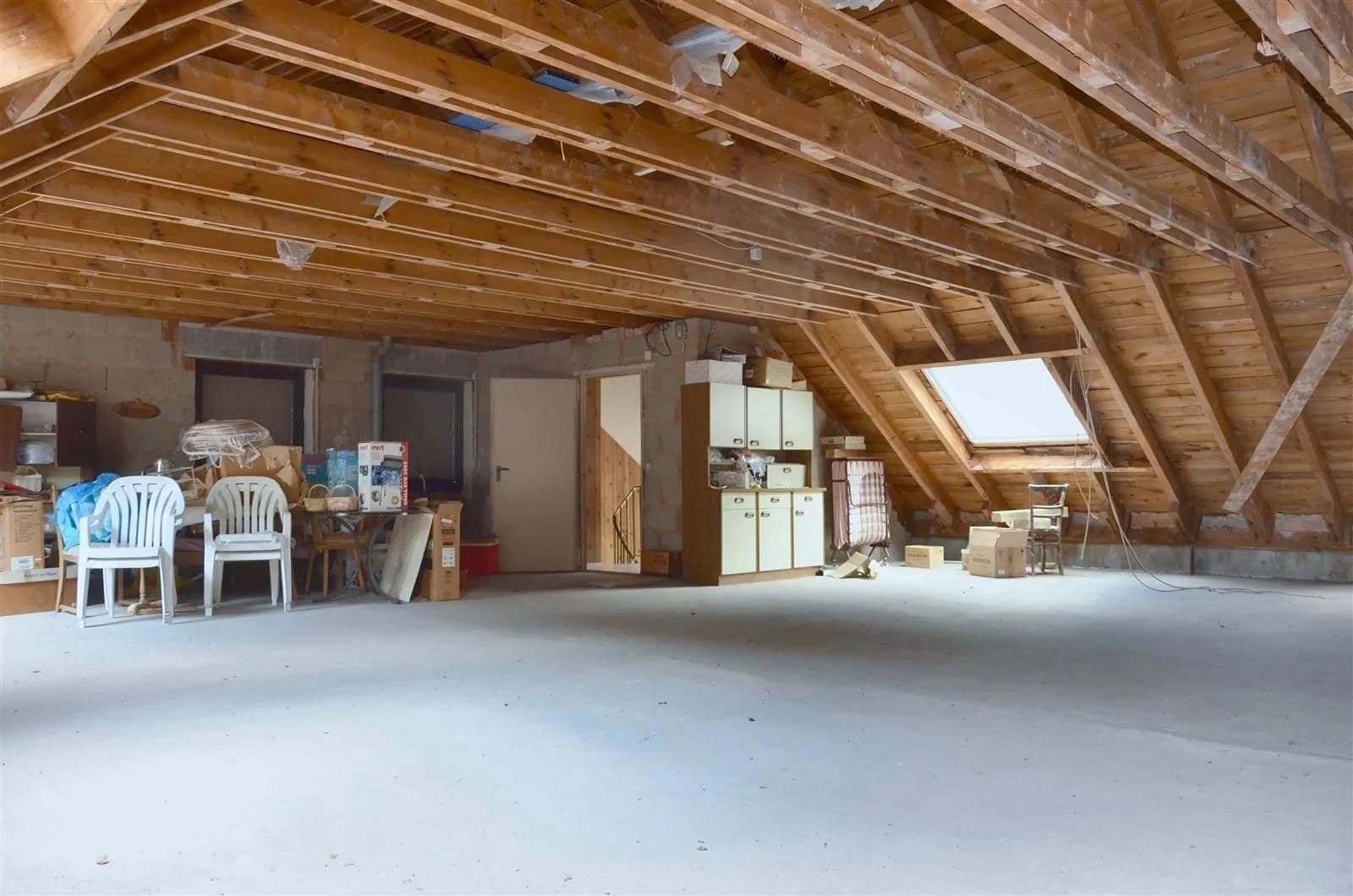 Predaj domu 182 m², pozemok 548 m², Finsterbachstraße 32, Pirmasens, Porýnie-Falcko Predaj domu 182 m², pozemok 548 m², Finsterbachstraße 32, Pirmasens, Porýnie-Falcko