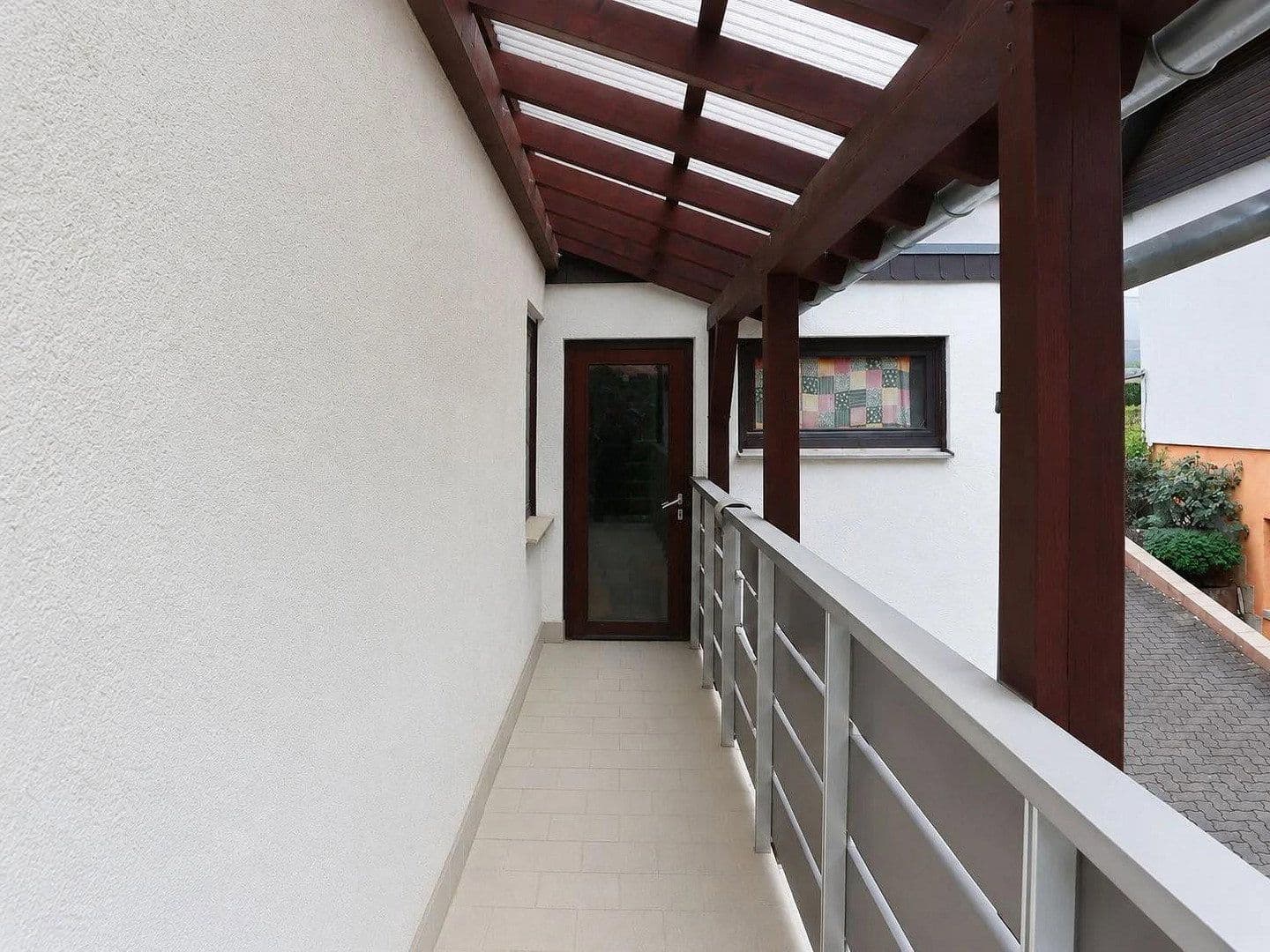 Predaj domu 182 m², pozemok 548 m², Finsterbachstraße 32, Pirmasens, Porýnie-Falcko Predaj domu 182 m², pozemok 548 m², Finsterbachstraße 32, Pirmasens, Porýnie-Falcko