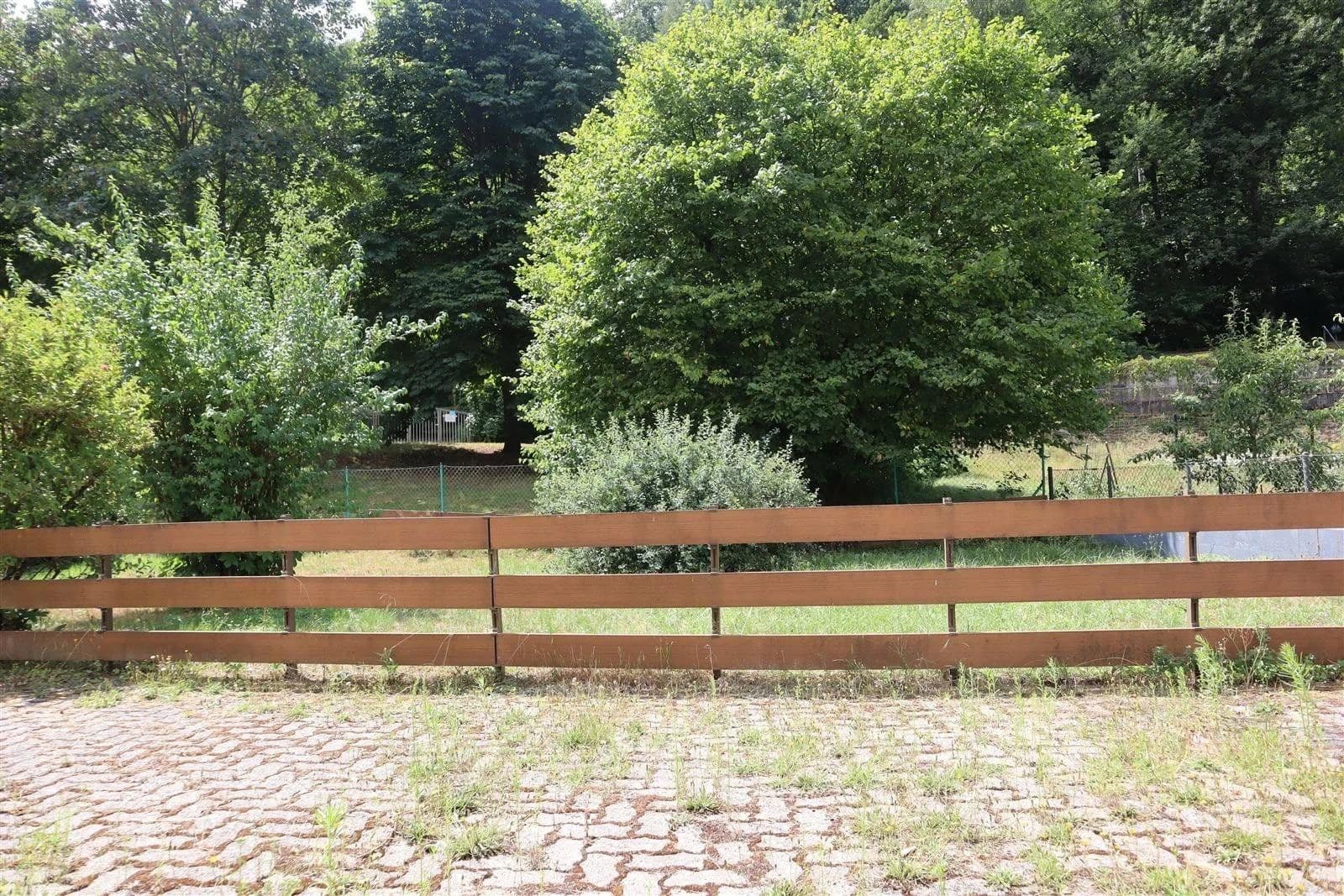 Predaj domu 182 m², pozemok 548 m², Finsterbachstraße 32, Pirmasens, Porýnie-Falcko Predaj domu 182 m², pozemok 548 m², Finsterbachstraße 32, Pirmasens, Porýnie-Falcko