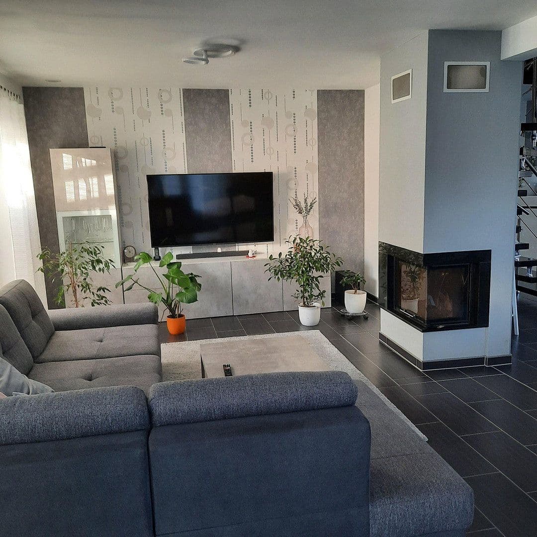 Predaj domu 173 m², pozemok 404 m², Am Knick 11, Henstedt-Ulzburg, Šlezvicko-Holštajnsko Predaj domu 173 m², pozemok 404 m², Am Knick 11, Henstedt-Ulzburg, Šlezvicko-Holštajnsko