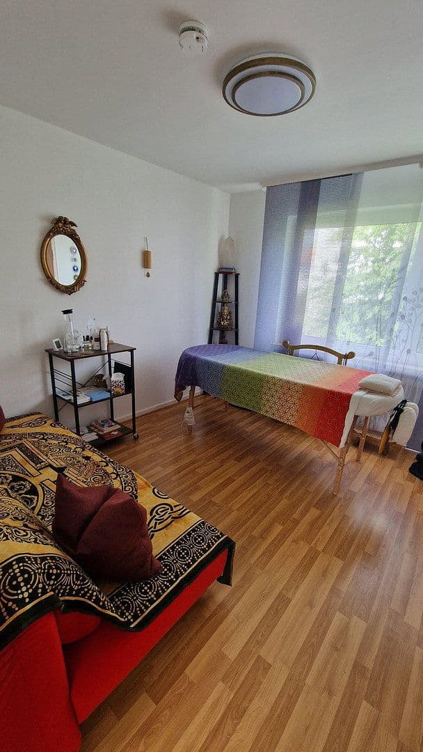 Prenájom bytu 3-izbový 77 m², Bad Pyrmont, Dolné Sasko Prenájom bytu 3-izbový 77 m², Bad Pyrmont, Dolné Sasko