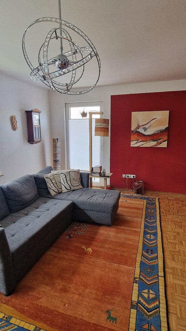 Prenájom bytu 3-izbový 77 m², Bad Pyrmont, Dolné Sasko Prenájom bytu 3-izbový 77 m², Bad Pyrmont, Dolné Sasko