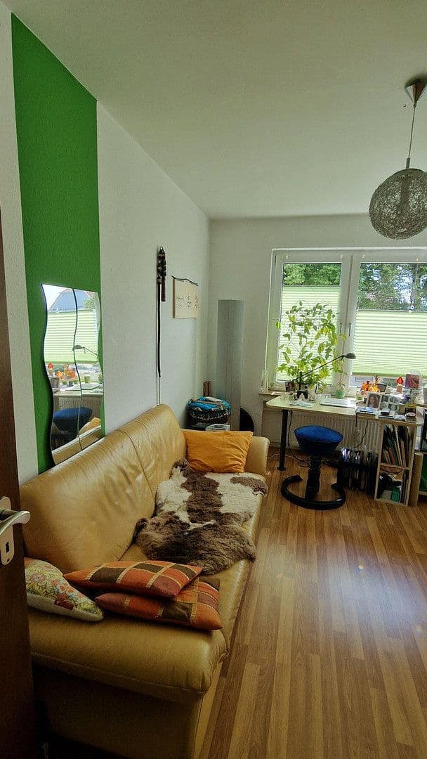 Prenájom bytu 3-izbový 77 m², Bad Pyrmont, Dolné Sasko Prenájom bytu 3-izbový 77 m², Bad Pyrmont, Dolné Sasko