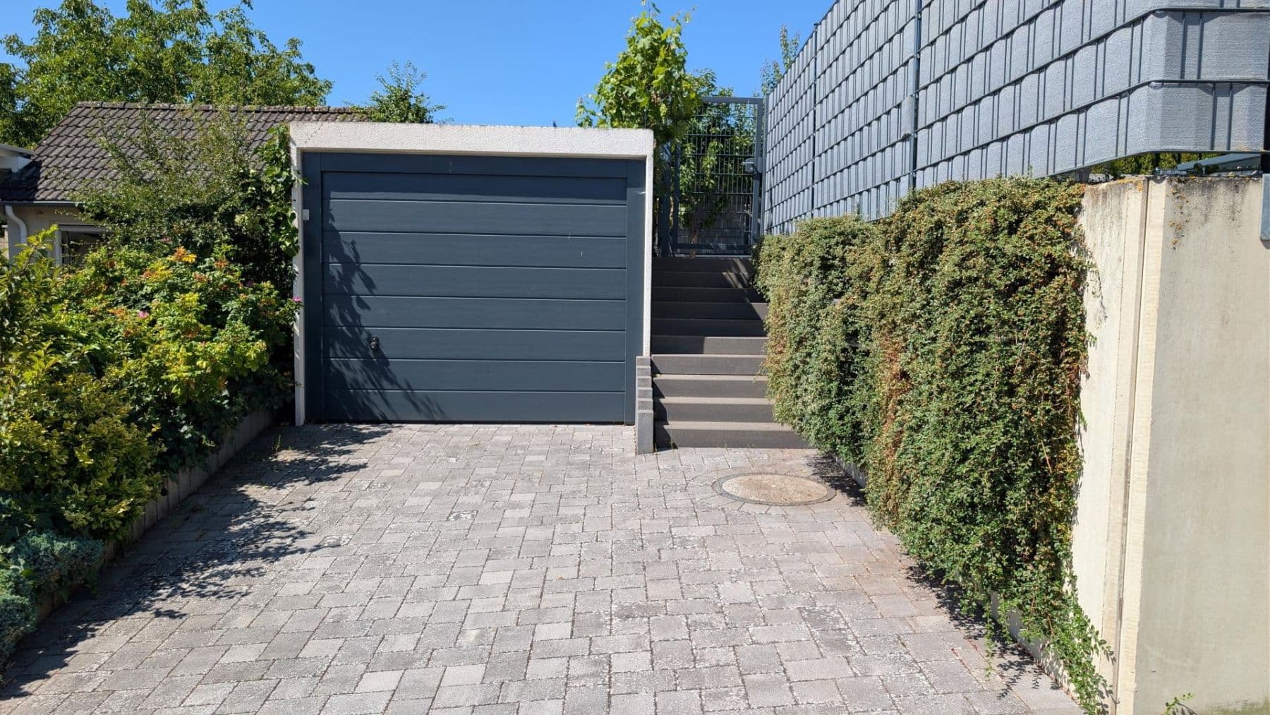 Predaj domu 209 m², pozemok 374 m², Polch, Porýnie-Falcko Predaj domu 209 m², pozemok 374 m², Polch, Porýnie-Falcko