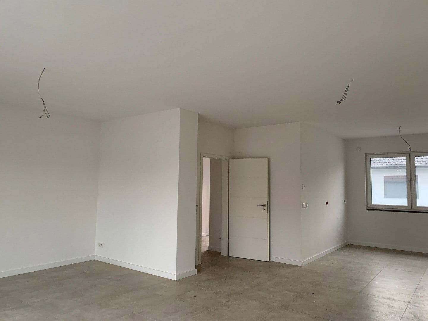 Prenájom bytu 3-izbový 101 m², Am Eßfeld 52b, Luckau, Brandenbursko Prenájom bytu 3-izbový 101 m², Am Eßfeld 52b, Luckau, Brandenbursko