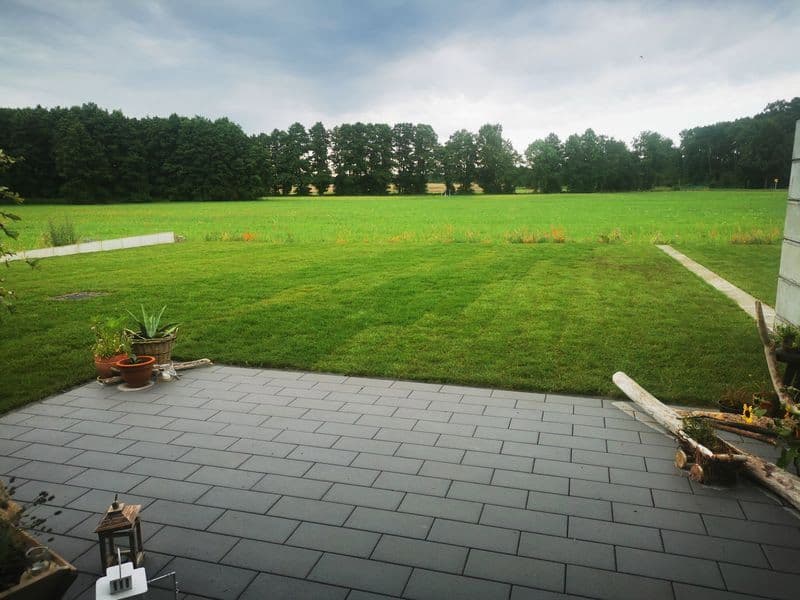 Prenájom bytu 3-izbový 101 m², Am Eßfeld 52b, Luckau, Brandenbursko Prenájom bytu 3-izbový 101 m², Am Eßfeld 52b, Luckau, Brandenbursko