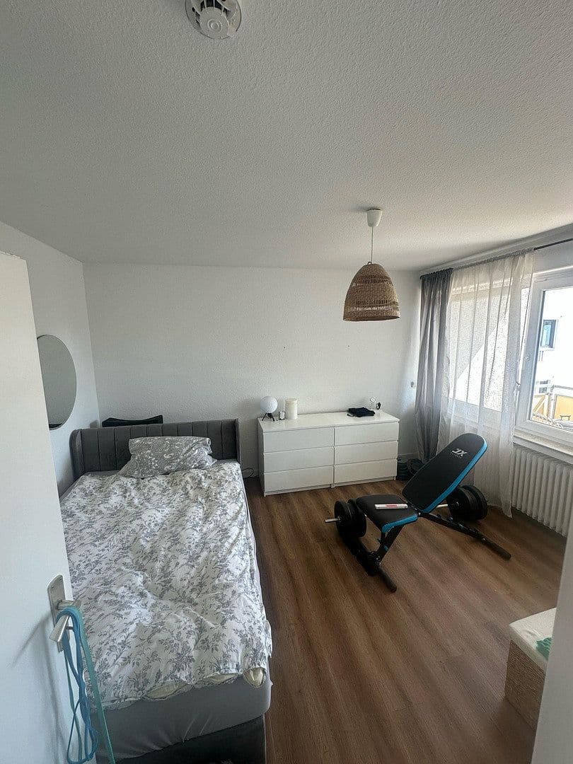 Prenájom bytu 3-izbový 67 m², Bad Salzuflen, Severné Porýnie - Westfálsko Prenájom bytu 3-izbový 67 m², Bad Salzuflen, Severné Porýnie - Westfálsko