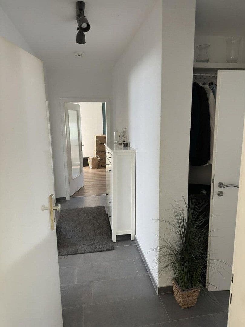 Prenájom bytu 3-izbový 67 m², Bad Salzuflen, Severné Porýnie - Westfálsko Prenájom bytu 3-izbový 67 m², Bad Salzuflen, Severné Porýnie - Westfálsko
