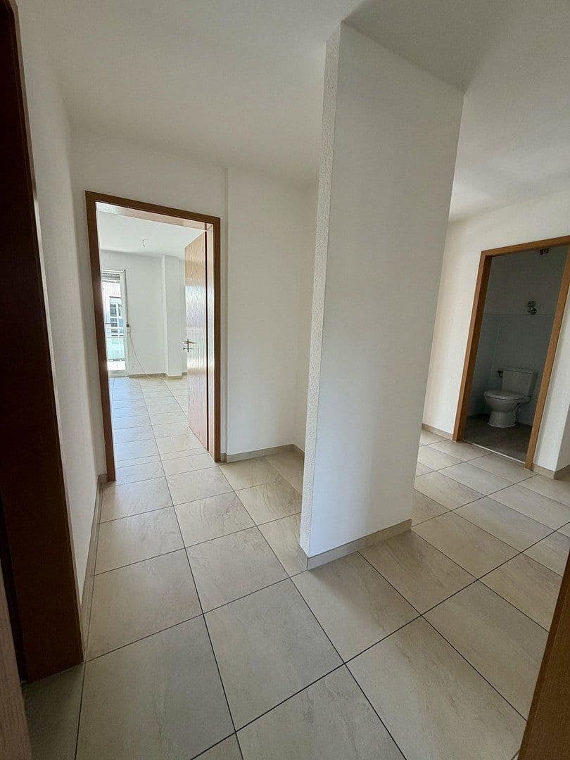 Prenájom bytu 2-izbový 75 m², Eberstadt, Hesensko Prenájom bytu 2-izbový 75 m², Eberstadt, Hesensko