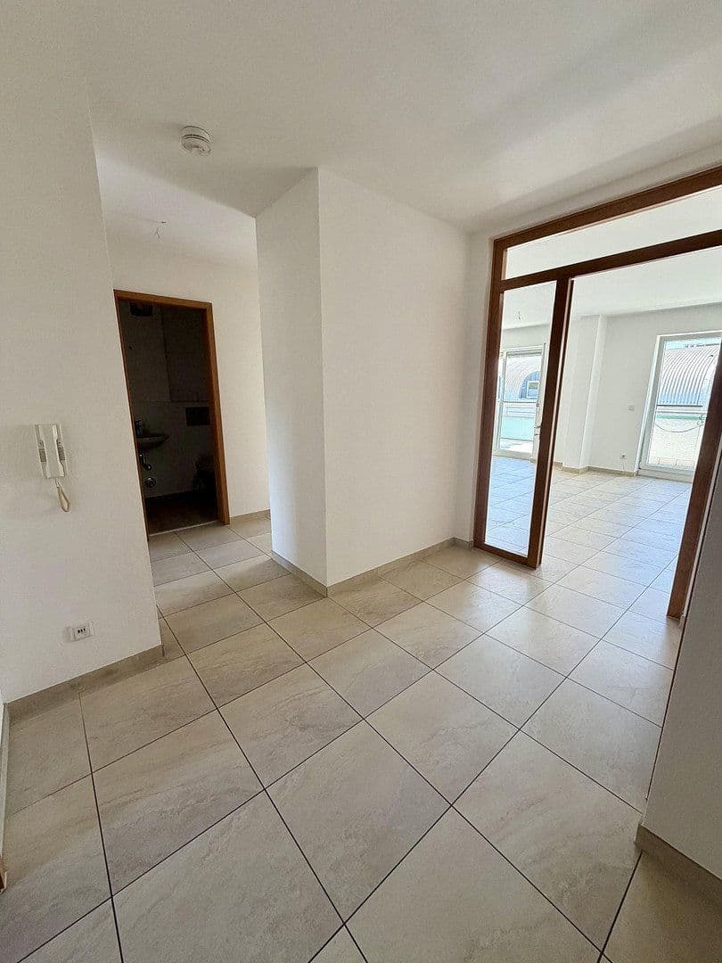 Prenájom bytu 2-izbový 75 m², Eberstadt, Hesensko Prenájom bytu 2-izbový 75 m², Eberstadt, Hesensko
