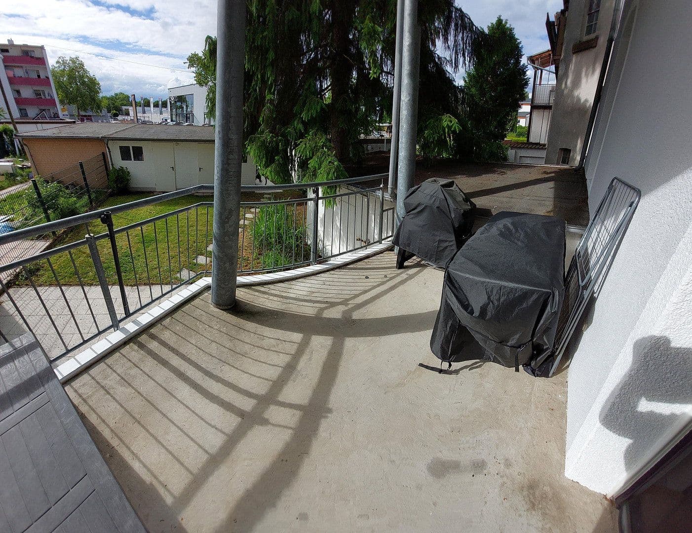 Predaj domu 220 m², pozemok 270 m², Ludwigshafen, Porýnie-Falcko Predaj domu 220 m², pozemok 270 m², Ludwigshafen, Porýnie-Falcko