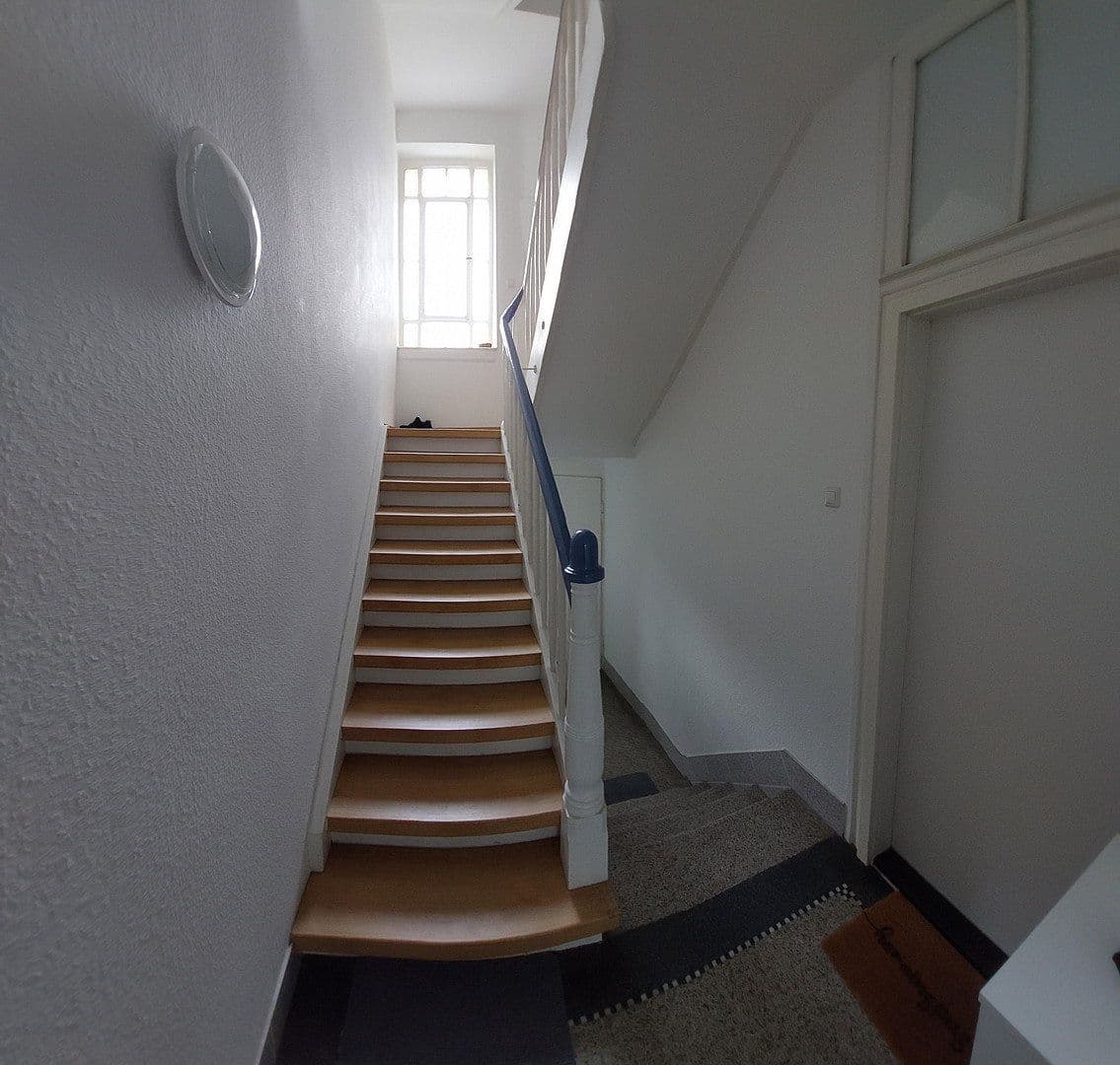 Predaj domu 220 m², pozemok 270 m², Ludwigshafen, Porýnie-Falcko Predaj domu 220 m², pozemok 270 m², Ludwigshafen, Porýnie-Falcko