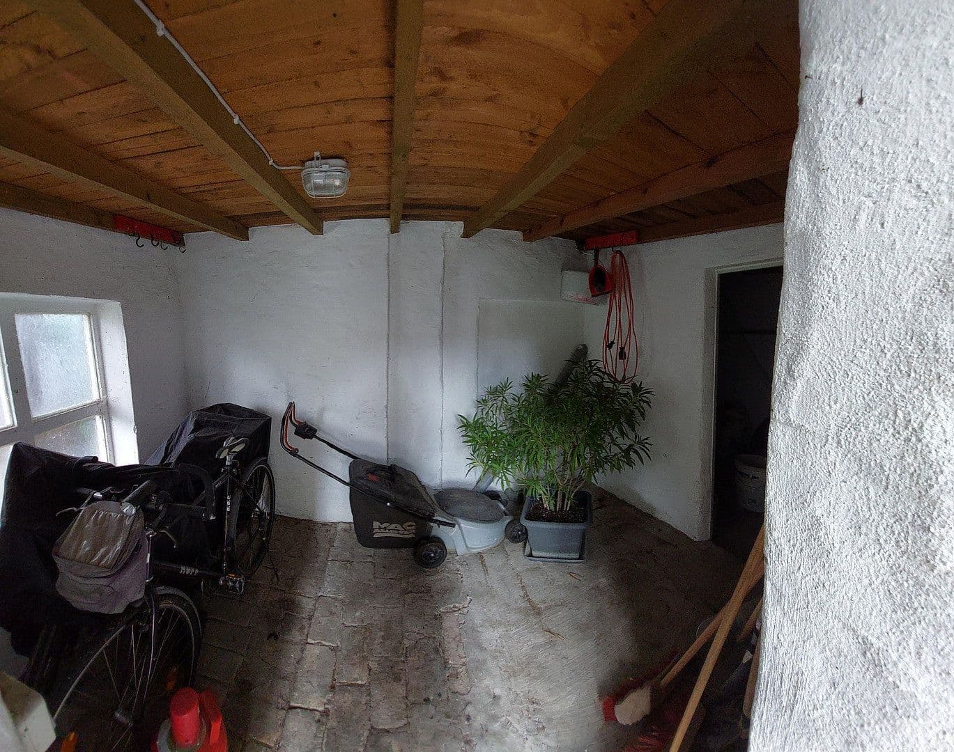 Predaj domu 220 m², pozemok 270 m², Ludwigshafen, Porýnie-Falcko Predaj domu 220 m², pozemok 270 m², Ludwigshafen, Porýnie-Falcko