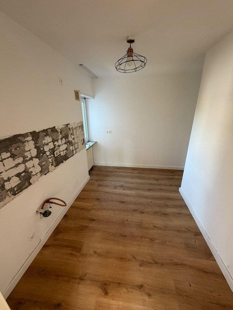 Prenájom bytu 4-izbový 100 m², Finkenweg, Elsenfeld, Bavorsko Prenájom bytu 4-izbový 100 m², Finkenweg, Elsenfeld, Bavorsko