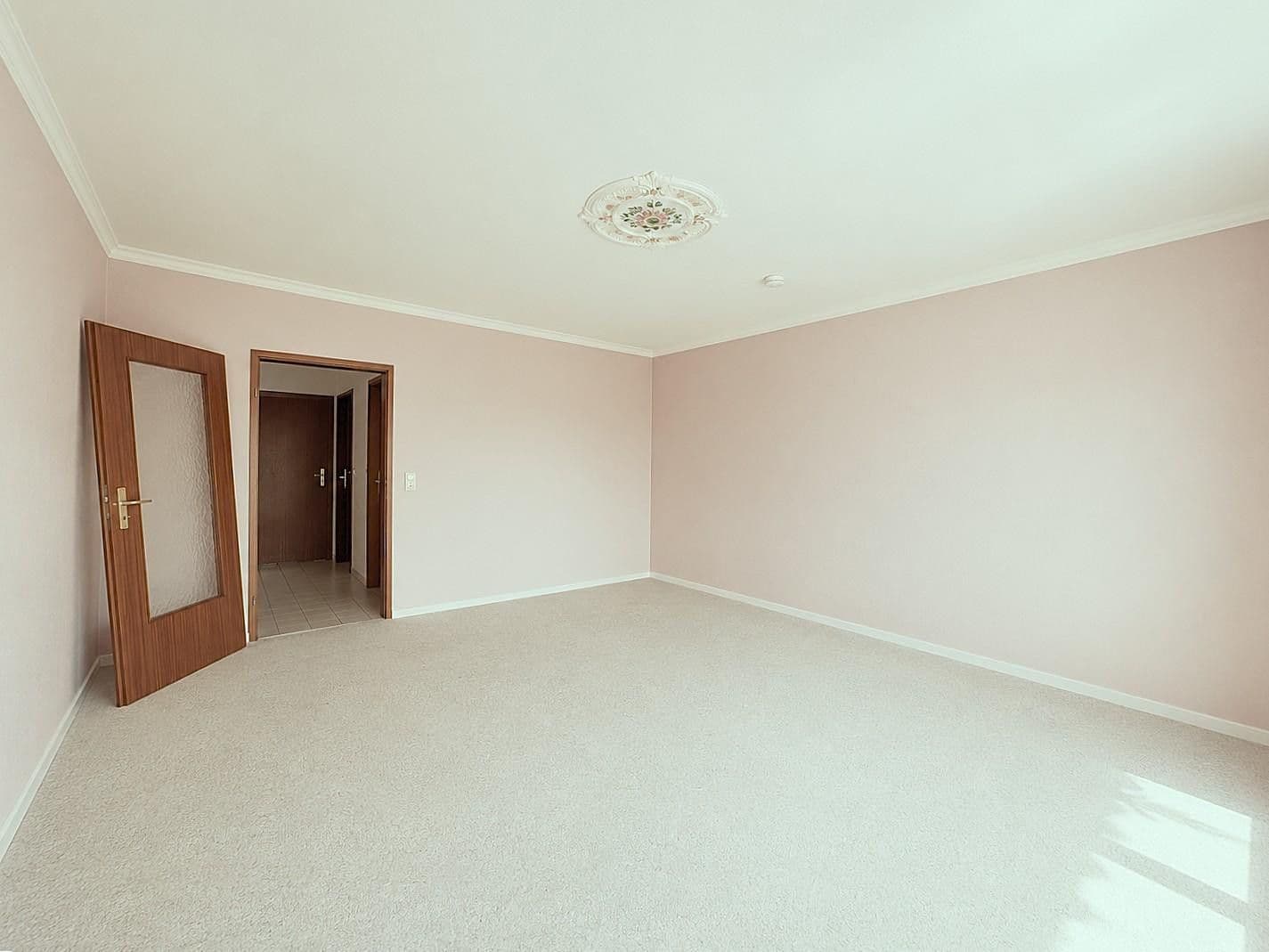 Predaj bytu 3-izbový 79 m², Werner-Hilpert Str., Dietzenbach, Hesensko Predaj bytu 3-izbový 79 m², Werner-Hilpert Str., Dietzenbach, Hesensko