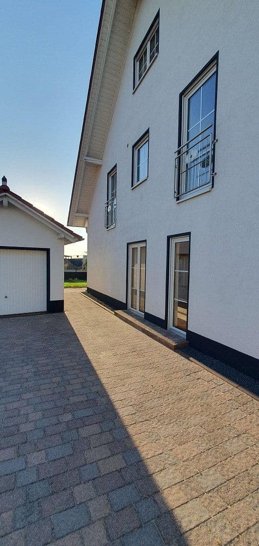 Predaj domu 180 m², pozemok 325 m², Bruchmühlbach-Miesau, Porýnie-Falcko Predaj domu 180 m², pozemok 325 m², Bruchmühlbach-Miesau, Porýnie-Falcko