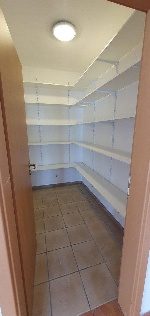 Predaj domu 180 m², pozemok 325 m², Bruchmühlbach-Miesau, Porýnie-Falcko Predaj domu 180 m², pozemok 325 m², Bruchmühlbach-Miesau, Porýnie-Falcko
