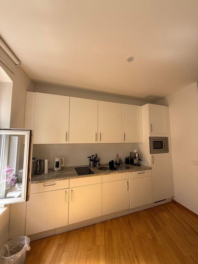 Prenájom kancelárie 100 m², Elisabethkirchstr. 17, Berlin, Berlín Prenájom kancelárie 100 m², Elisabethkirchstr. 17, Berlin, Berlín