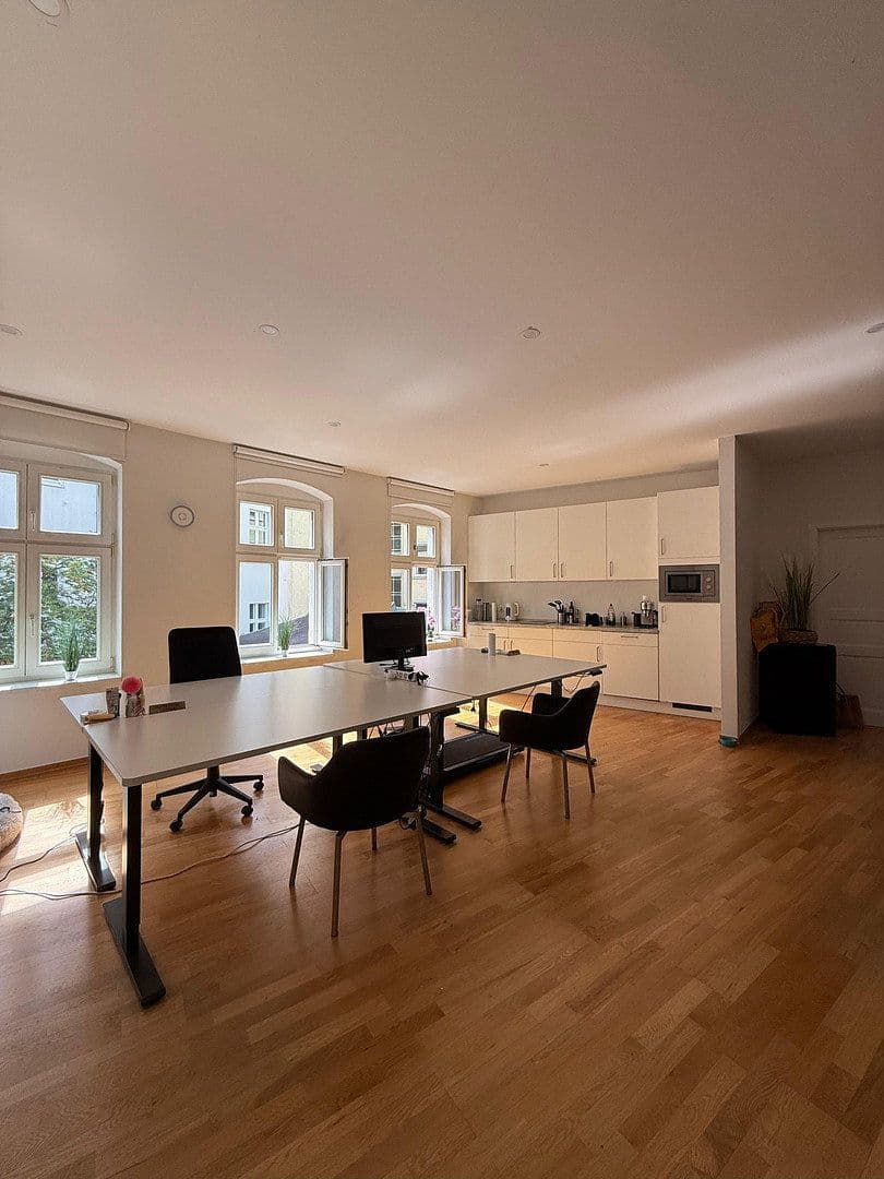 Prenájom kancelárie 100 m², Elisabethkirchstr. 17, Berlin, Berlín Prenájom kancelárie 100 m², Elisabethkirchstr. 17, Berlin, Berlín