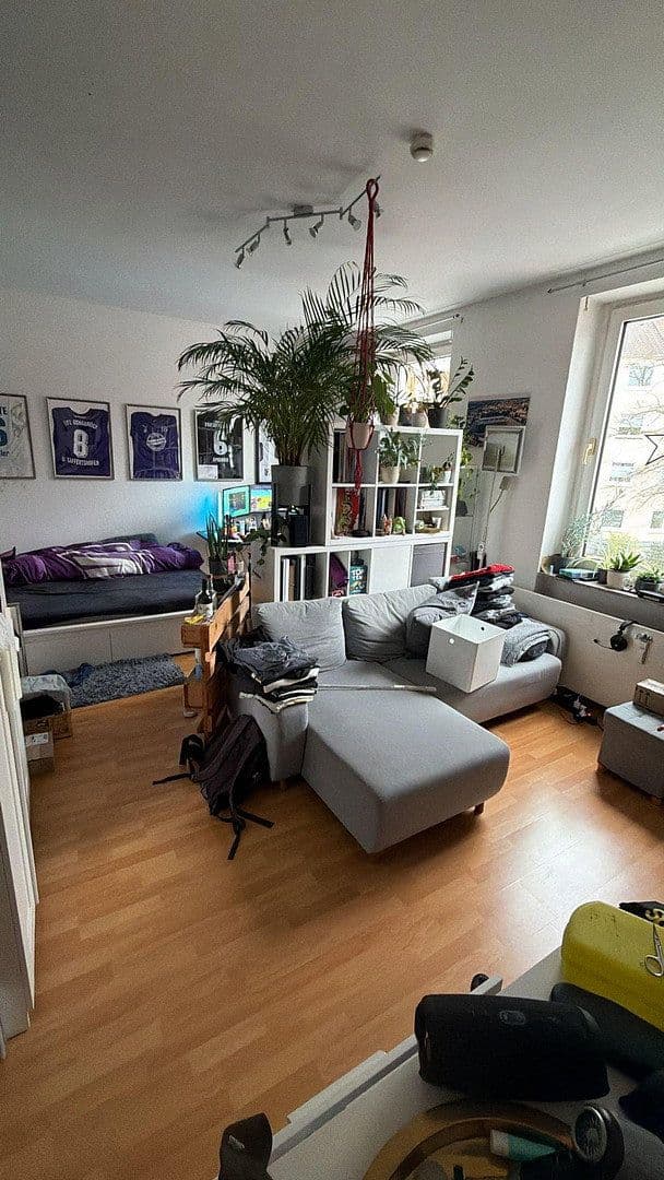 Prenájom bytu 4-izbový 105 m², Schlosswall 24, Osnabrück, Dolné Sasko Prenájom bytu 4-izbový 105 m², Schlosswall 24, Osnabrück, Dolné Sasko