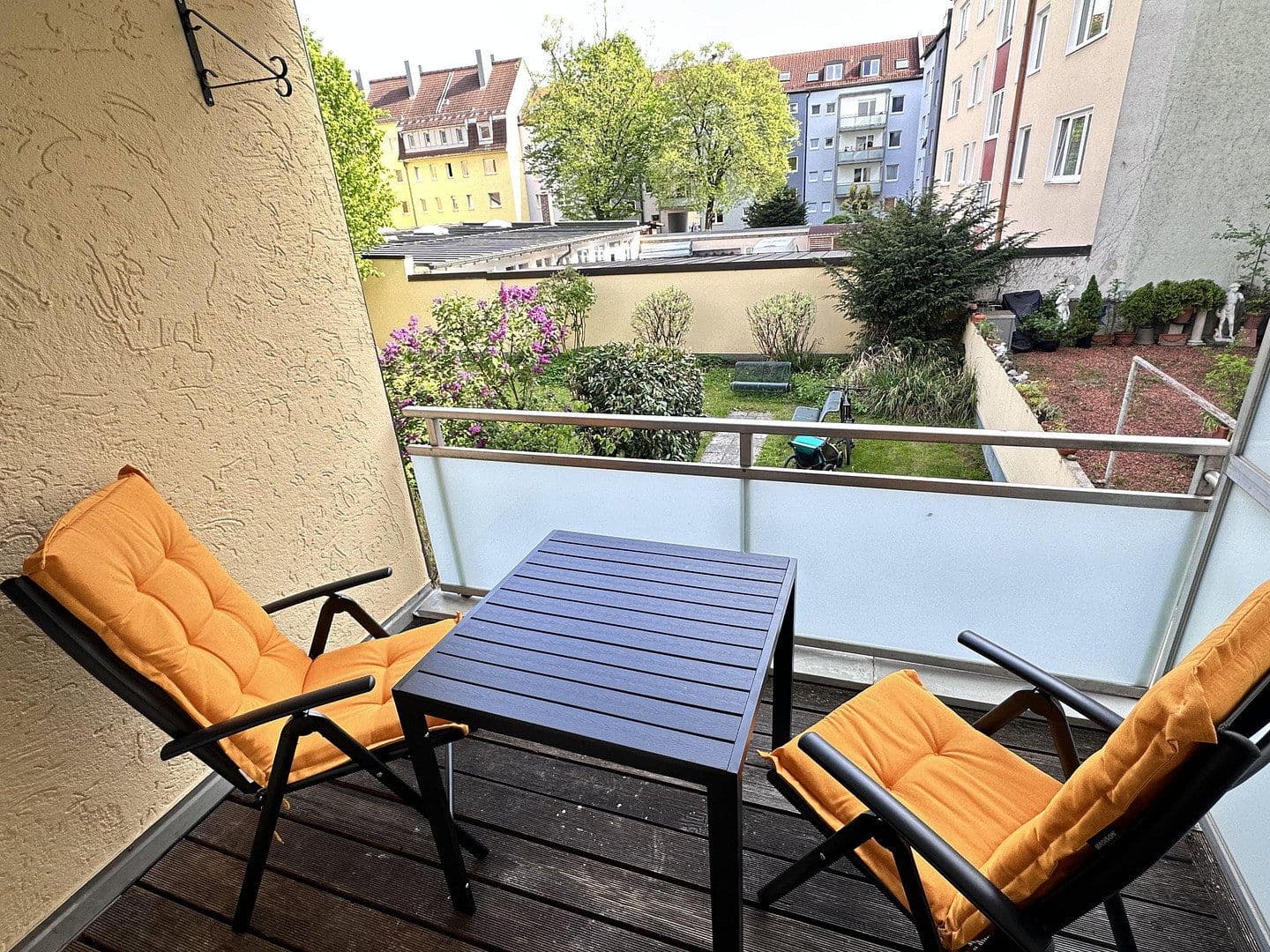 Prenájom bytu 3-izbový 73 m², Georgenschwaigstraße 24, München, Bavorsko Prenájom bytu 3-izbový 73 m², Georgenschwaigstraße 24, München, Bavorsko