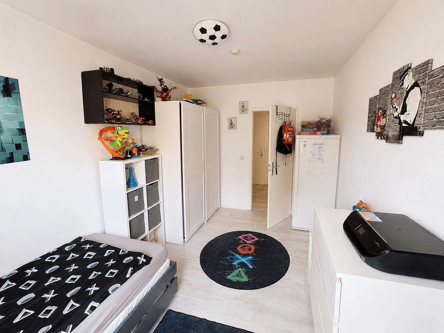 Prenájom bytu 3-izbový 80 m², Mommsenstr. 39a, Essen, Severné Porýnie - Westfálsko Prenájom bytu 3-izbový 80 m², Mommsenstr. 39a, Essen, Severné Porýnie - Westfálsko
