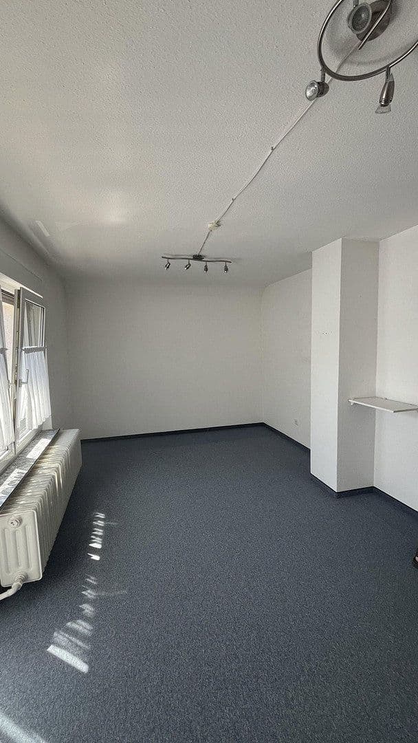 Prenájom domu 129 m², pozemok 600 m², Scheffelweg 15, Bretten, Bádensko-Wurttembersko Prenájom domu 129 m², pozemok 600 m², Scheffelweg 15, Bretten, Bádensko-Wurttembersko