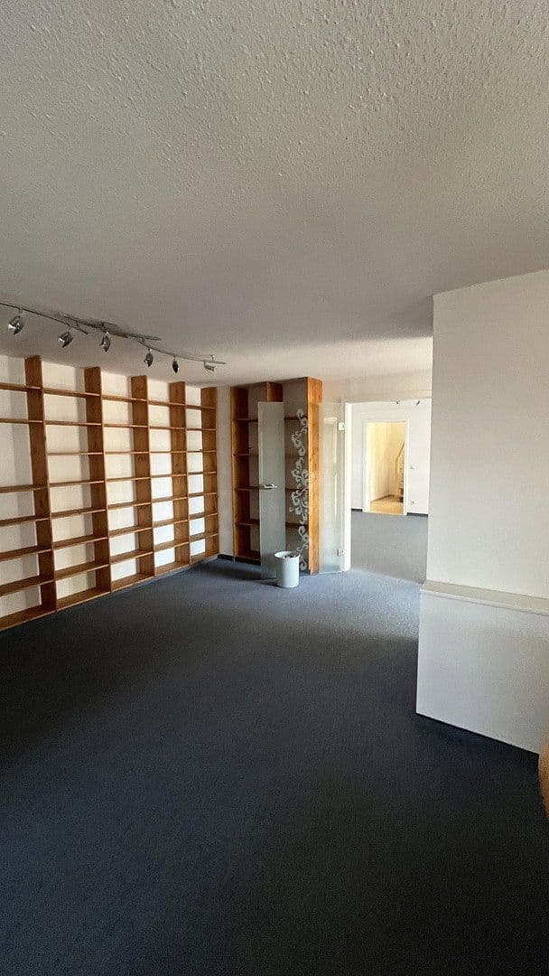 Prenájom domu 129 m², pozemok 600 m², Scheffelweg 15, Bretten, Bádensko-Wurttembersko Prenájom domu 129 m², pozemok 600 m², Scheffelweg 15, Bretten, Bádensko-Wurttembersko