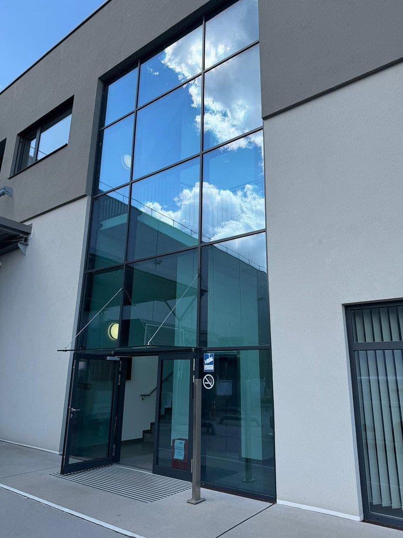Prenájom kancelárie 500 m², Logistikstraße 2, Vorchdorf, Horné Rakúsko Prenájom kancelárie 500 m², Logistikstraße 2, Vorchdorf, Horné Rakúsko
