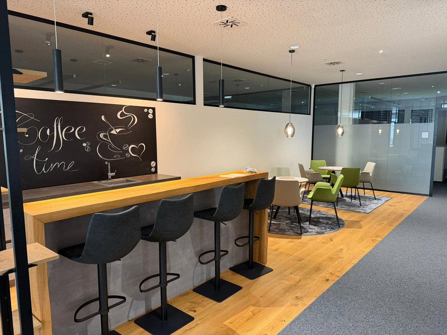 Prenájom kancelárie 500 m², Logistikstraße 2, Vorchdorf, Horné Rakúsko Prenájom kancelárie 500 m², Logistikstraße 2, Vorchdorf, Horné Rakúsko