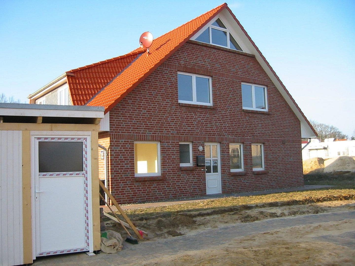 Prenájom domu 120 m², pozemok 340 m², Reppenstedt, Dolné Sasko Prenájom domu 120 m², pozemok 340 m², Reppenstedt, Dolné Sasko