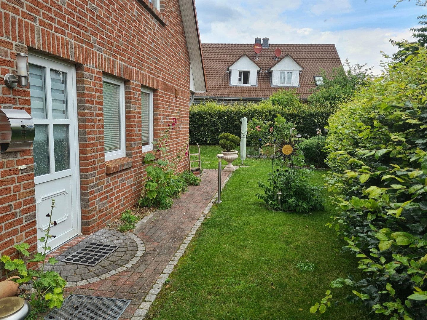 Prenájom domu 120 m², pozemok 340 m², Reppenstedt, Dolné Sasko Prenájom domu 120 m², pozemok 340 m², Reppenstedt, Dolné Sasko
