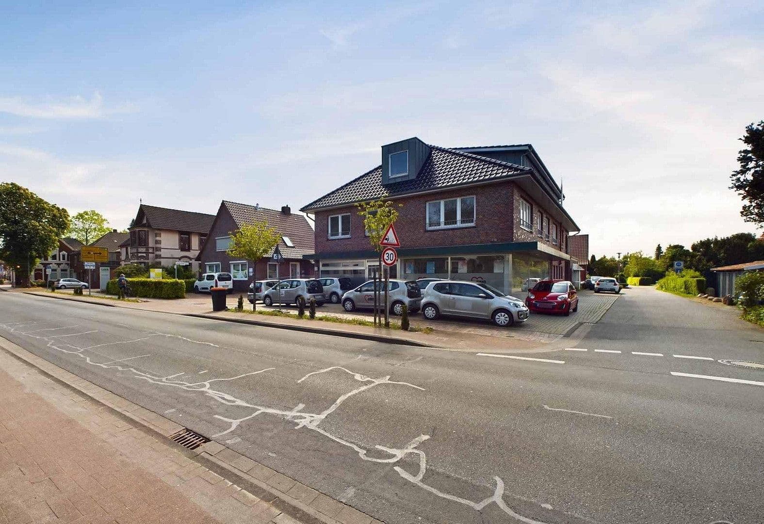Prenájom kancelárie 126 m², Auricher Straße 7, Wittmund, Dolné Sasko Prenájom kancelárie 126 m², Auricher Straße 7, Wittmund, Dolné Sasko