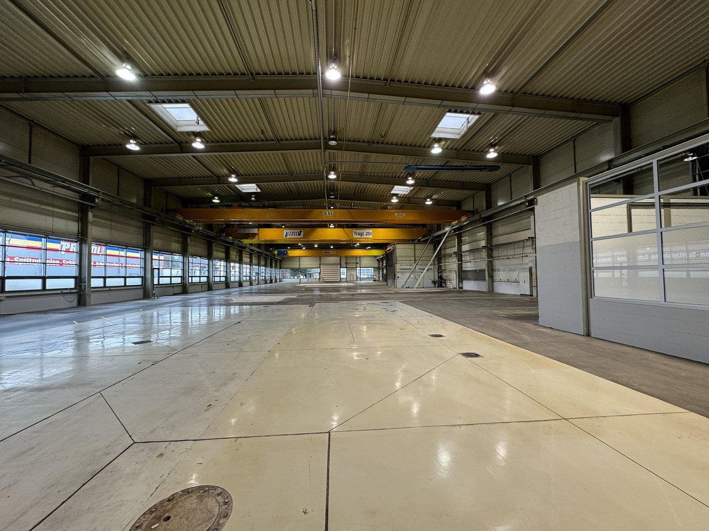 Prenájom nebytového priestoru 3.182 m², Dohna, Sasko Prenájom nebytového priestoru 3.182 m², Dohna, Sasko