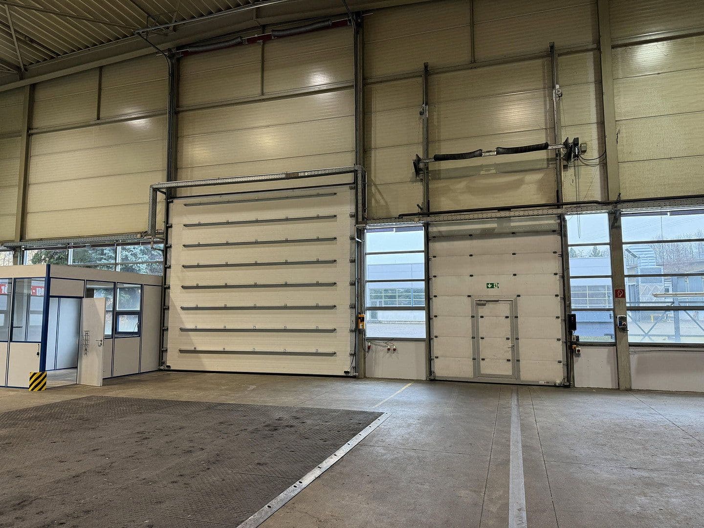 Prenájom nebytového priestoru 3.182 m², Dohna, Sasko Prenájom nebytového priestoru 3.182 m², Dohna, Sasko