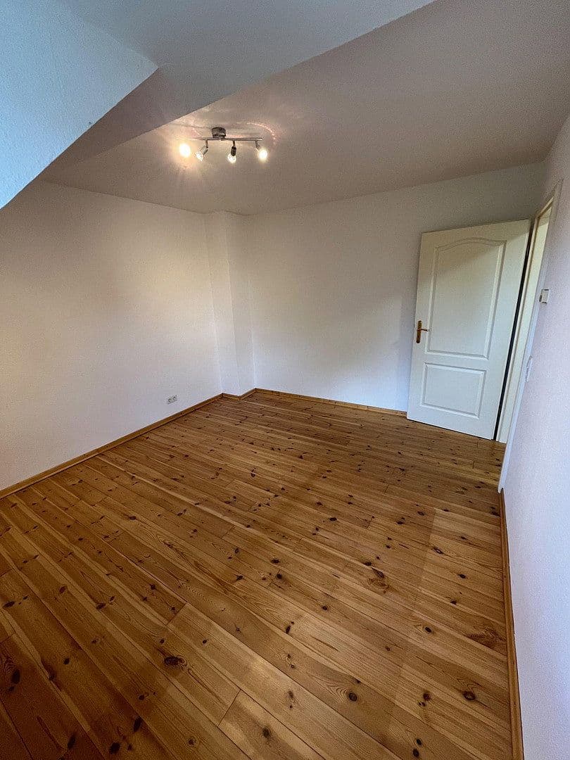 Prenájom bytu 2-izbový 42 m², Heiligenhaus, Severné Porýnie - Westfálsko Prenájom bytu 2-izbový 42 m², Heiligenhaus, Severné Porýnie - Westfálsko